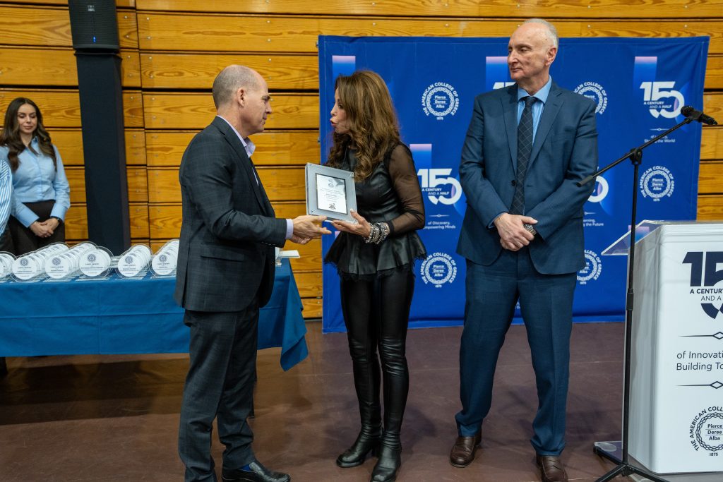 Deree Cake Cutting 2026-144